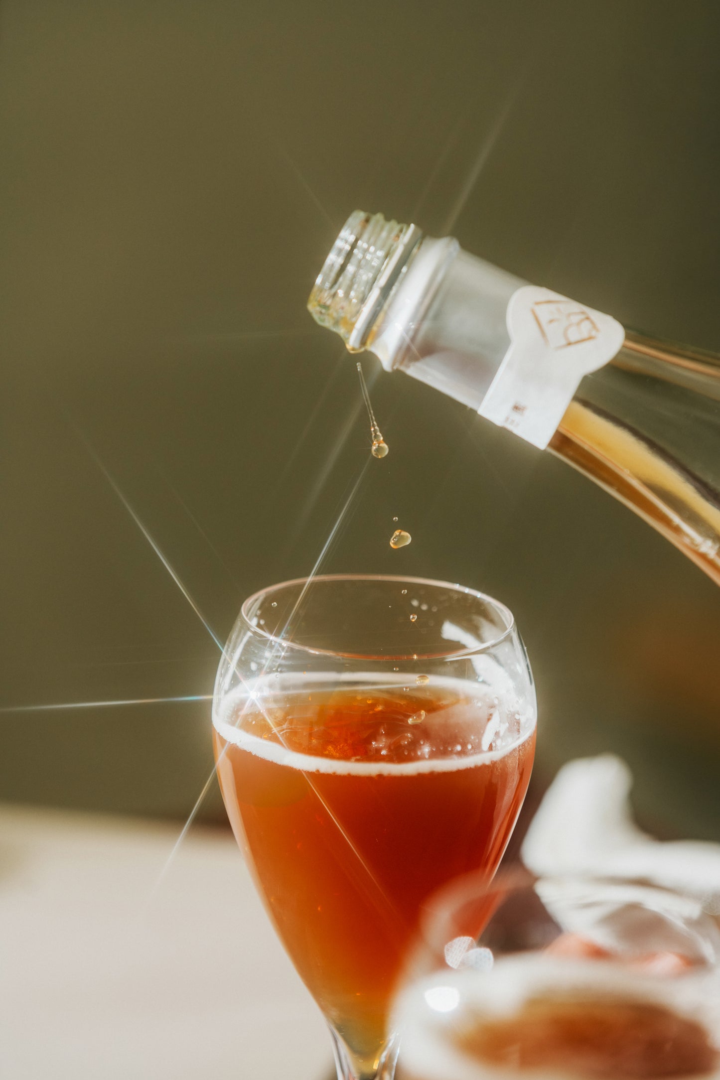 新品上市！東方美人氣泡茶＆東方美人康普茶